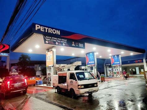 petron gil puyat|Petron Bel Air .